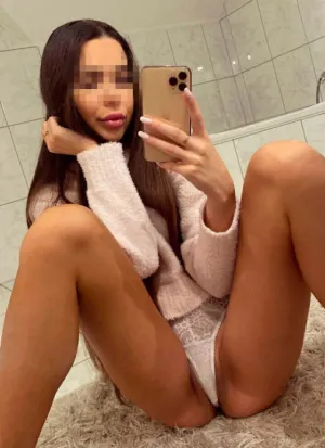 проститутка Ксюня, 22, Псков